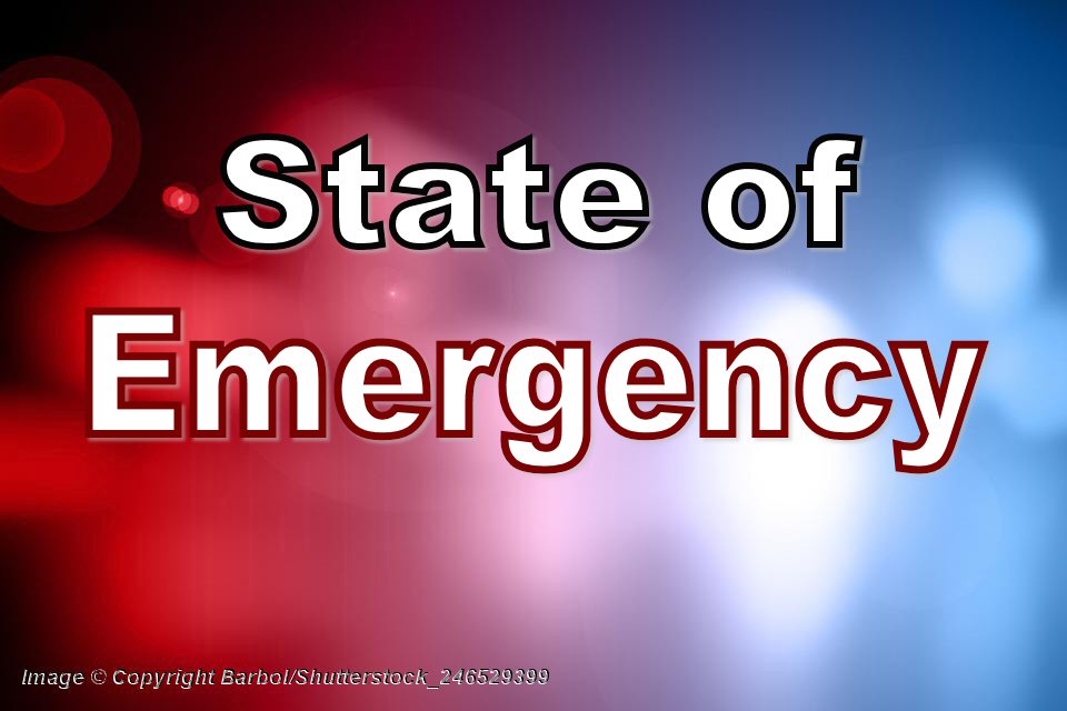 03-State of Emergency Vehicle at Night © Copyright Barbol/Shutterstock
