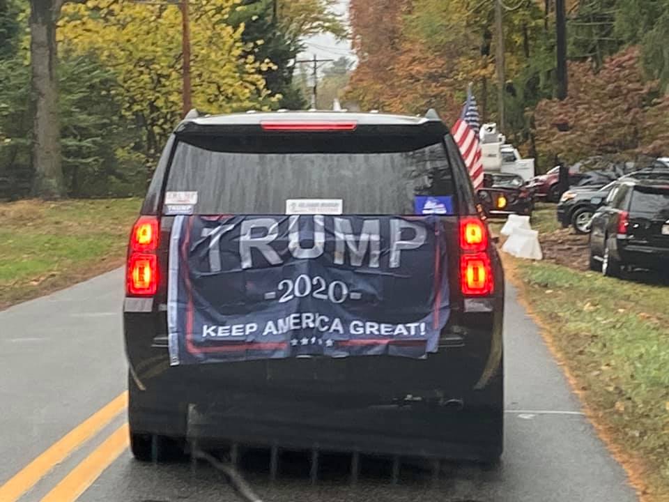 Photo of pro-President Trump caravan shared by Trisha Carpenter Queen-Barr to Delaware Young Republicans Facebook page