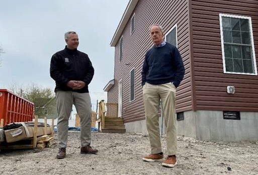 U.S. Senator Tom Carper joined Kevin Gilmore, CEO of Sussex County Habitat for Humanity, to announce $500,000 to help build 10 homes in the county.