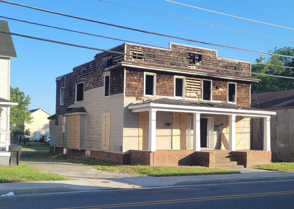 Salisbury abandoned home damaged by incendiary fire (photo courtesy of Maryland State Fire Marshal's Office)