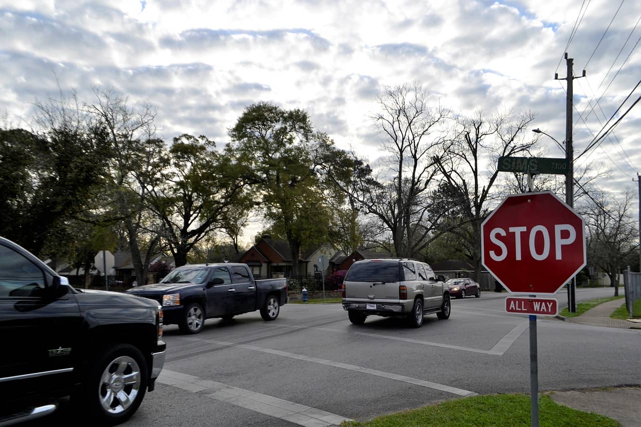 DelDOT Traffic Alert: Lincoln Area Intersection to be Converted to All Way Stop - Vimarsana News