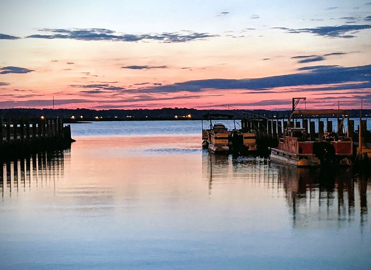 End-of-day scene at Long Neck