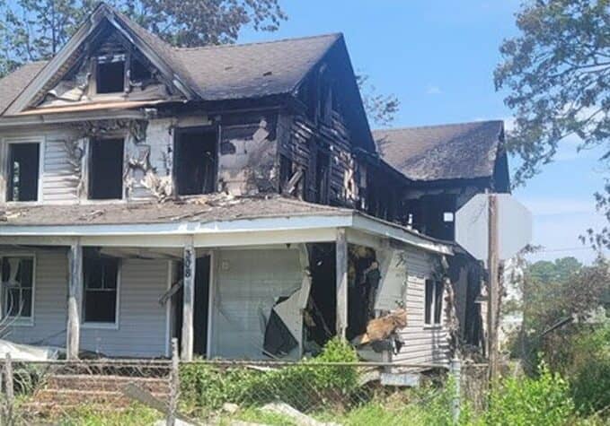 07-04-23-Crisfield-Arson-LocustSt