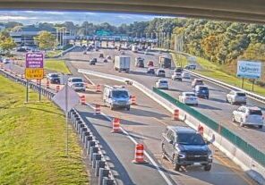 Toll Plaza at Delaware Memorial Bridge reopened at 5pm after fiery crash closed half the toll lanes / Image DRBA