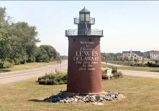 2025 Lewes-WelcomeLight-KingsHwy