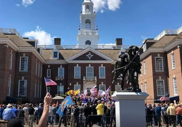 Delaware Gun Rights rally outside Legislative Hall in Dover. (Photo: Jenine Denham, co-founder of Delaware Gun Rights)