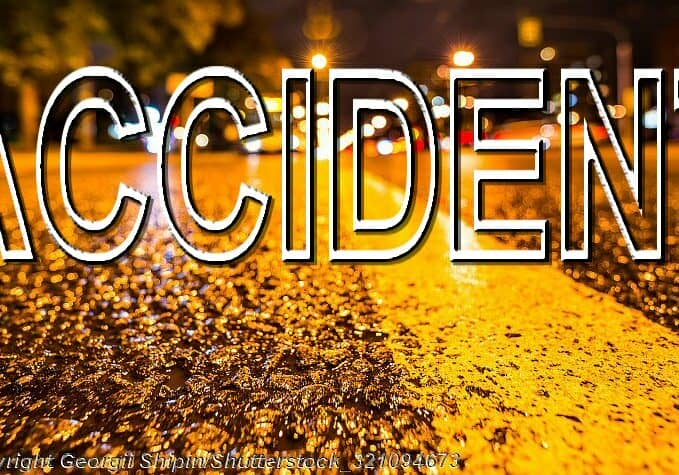 Accident - Rainy-night-street-level © Copyright Georgii Shipin/Shutterstock_321094673