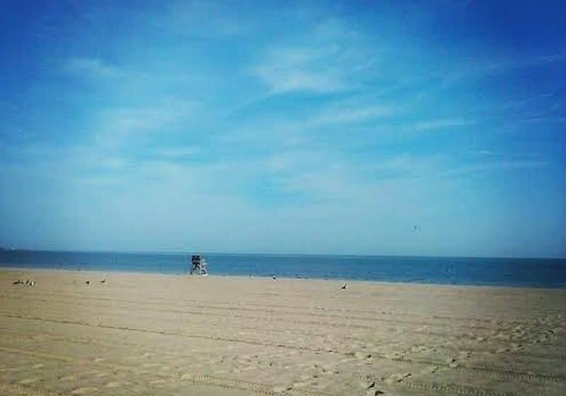 Bambi Whiteley - Farmington - Early morning at Lewes Beach 