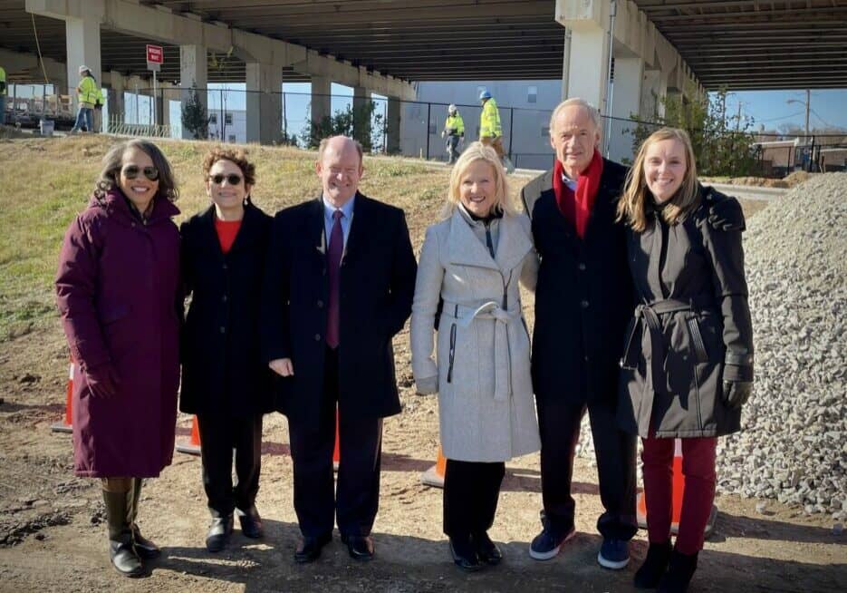 Photo courtesy of Senator Tom Carper's Office