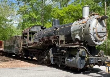 Engine 60 headed to Wilmington to be refurbished / Image courtesy LJRBA