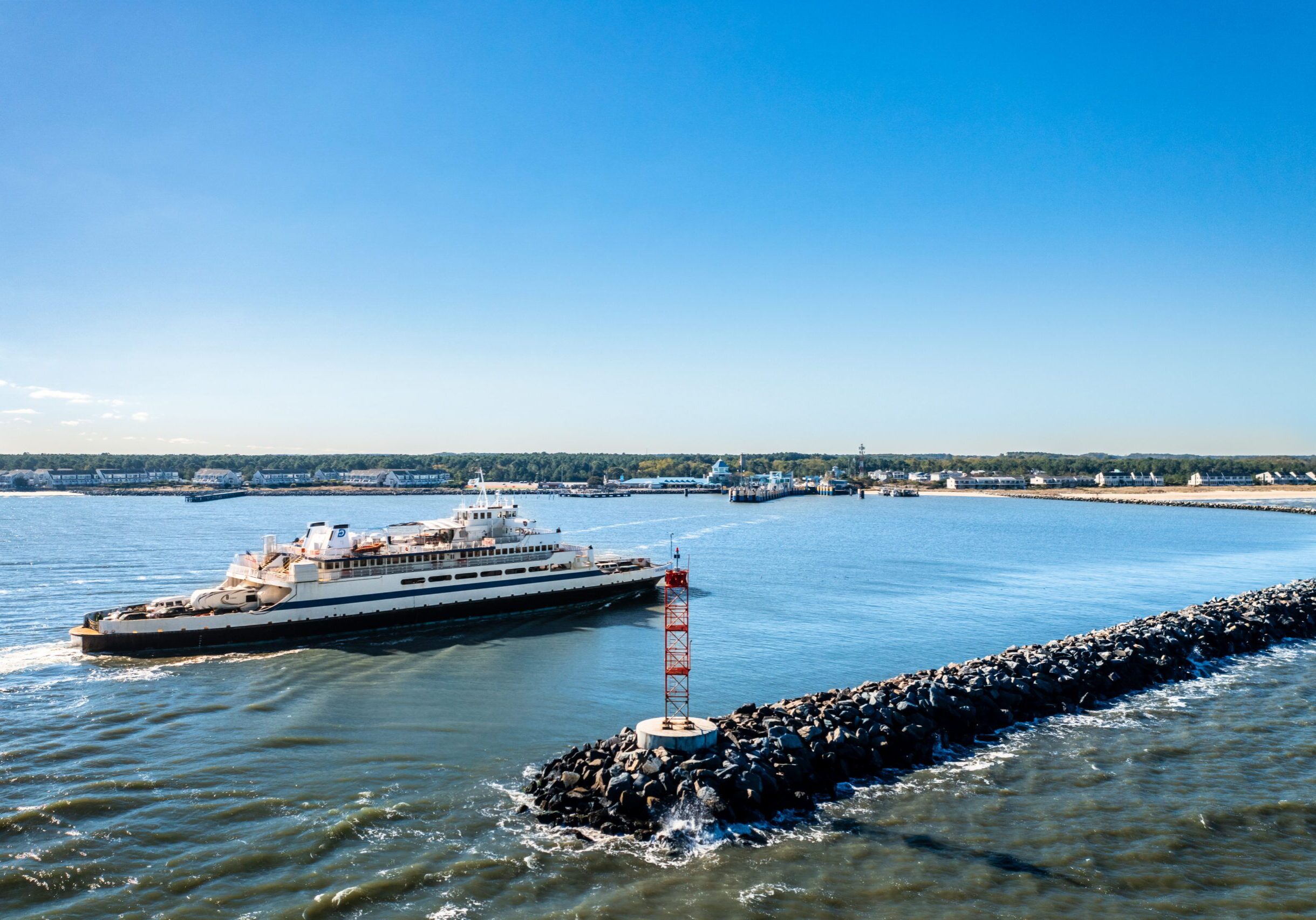Ferry Lewes Breakwater 24