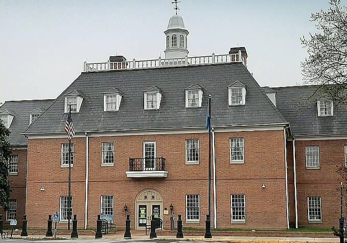 Georgetown-SuxFamilyCourt