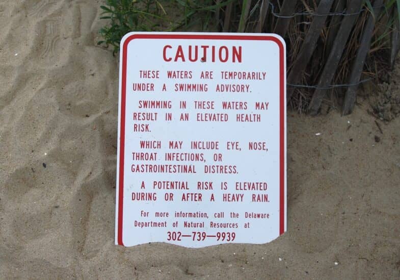 Rehoboth Avenue recreational water swimming advisory, July 28, 2022. Image courtesy WGMD/Alan Henney.