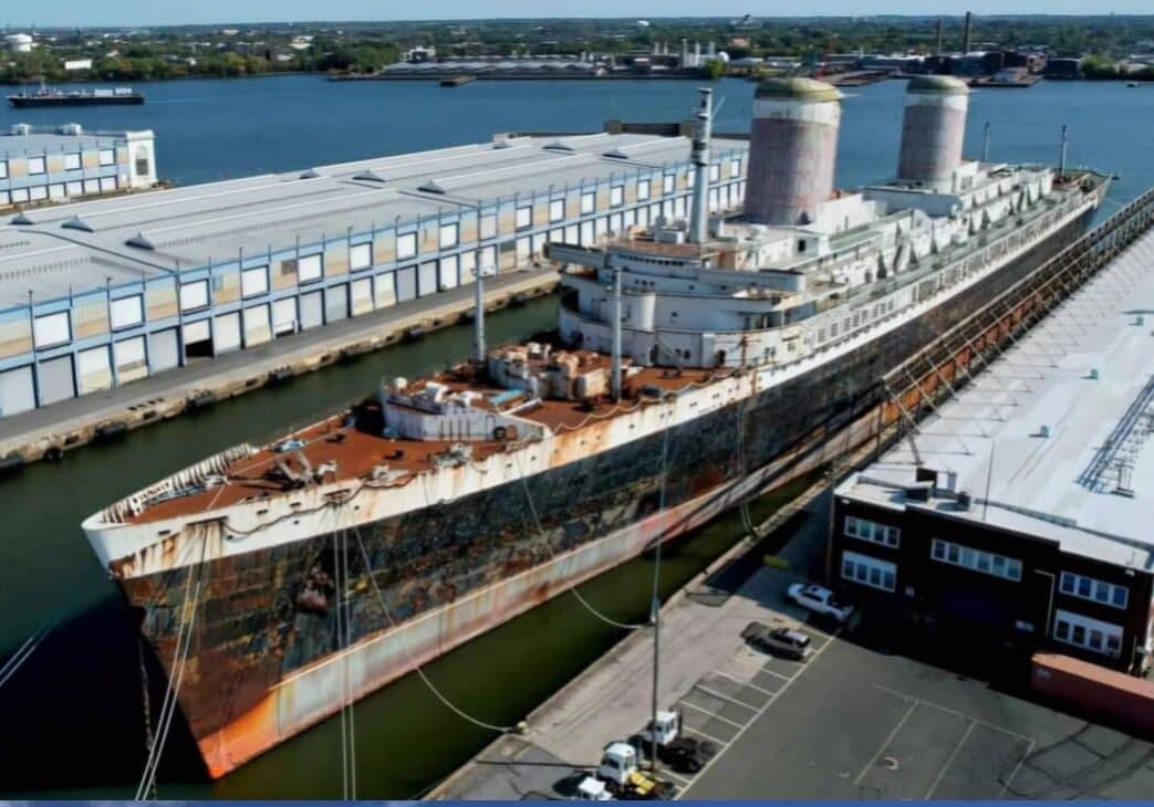 SS United States-3