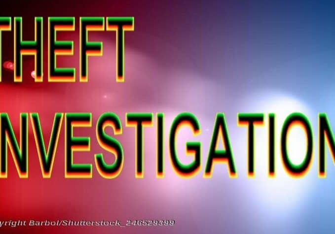 Emergency Vehicle at Night©Barbol/Shutterstock_246529399.jpg