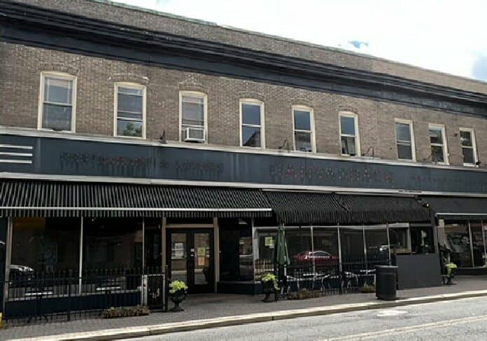 Woolworth-Building-Cambridge