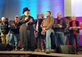 Caroling on the Circle  2019