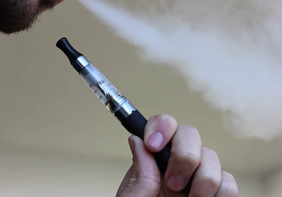 e-cigarette-1301664_960_720