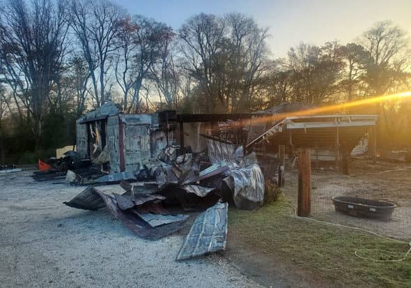 pole barn fire-Dorchester