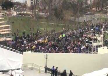 Crowd masses outside the US Capitol; many made it inside (photo: Fox News)