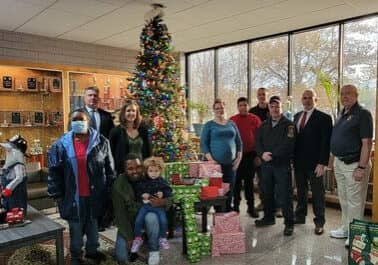Left (Back) - Deputy Chief Svites, Deputy Chief McMahon , Left (Front) Gray Family, Right (Rear) S/DSFM Grothe, MSFMAA President/Chief Deputy (Ret.) Flanagan, MSFMAA Treasurer/Deputy Chief Wagner (Ret.), Right (Front) Gray Family, FSI Keefe (photo courtesy of Maryland State Fire Marshal's Office)